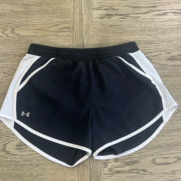 Under Armour Athletic Shorts - Picture 1 of 4
